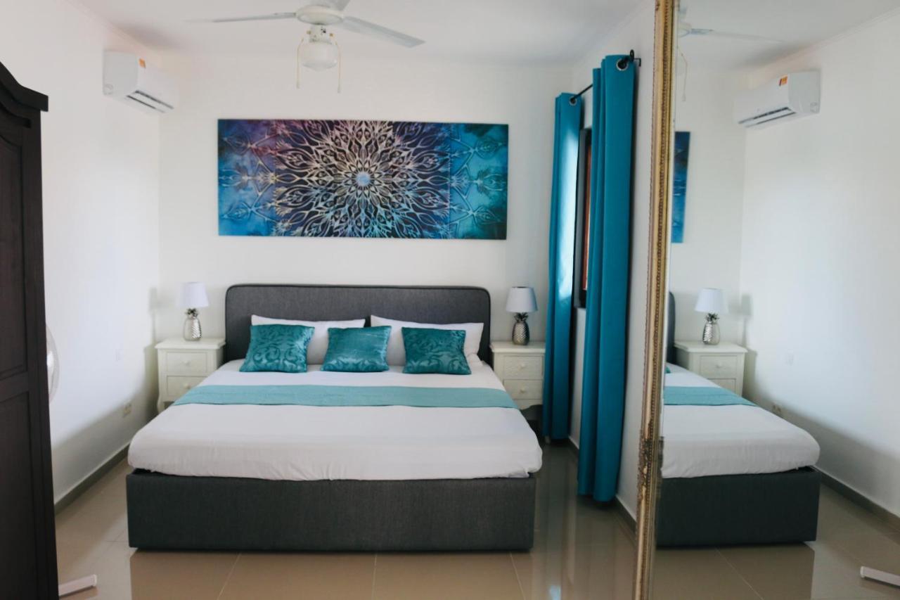 Neue Villa Tropic Paradise Willemstad Exteriör bild